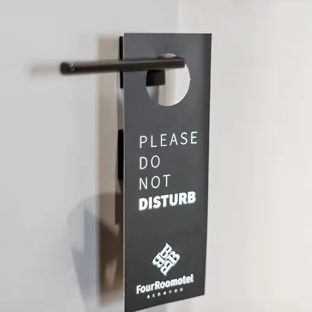 Fourroomotel 4* Матульи